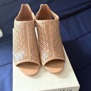 Style & Co. Women's Beige Cutout Heels